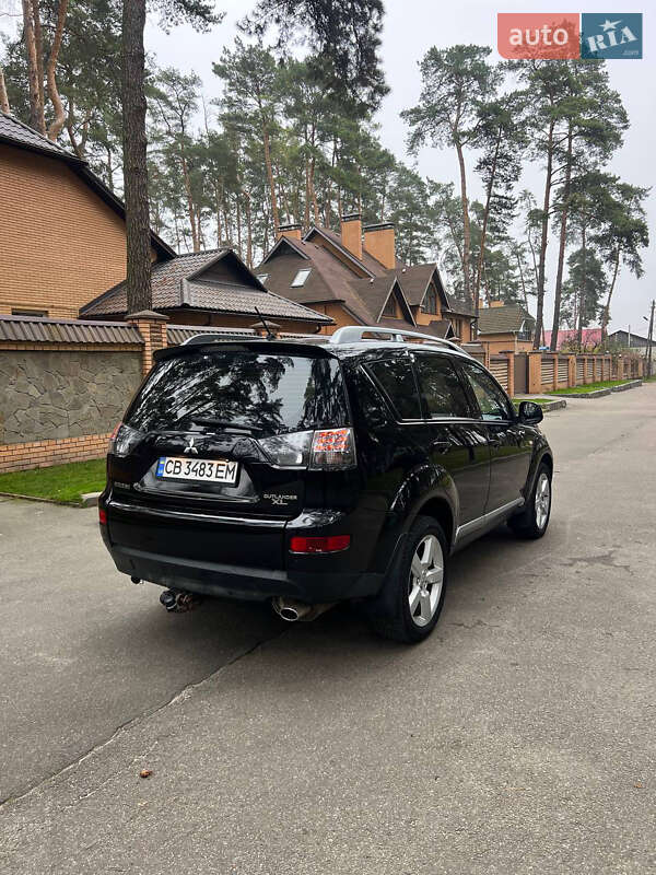 Внедорожник / Кроссовер Mitsubishi Outlander 2008 в Чернигове