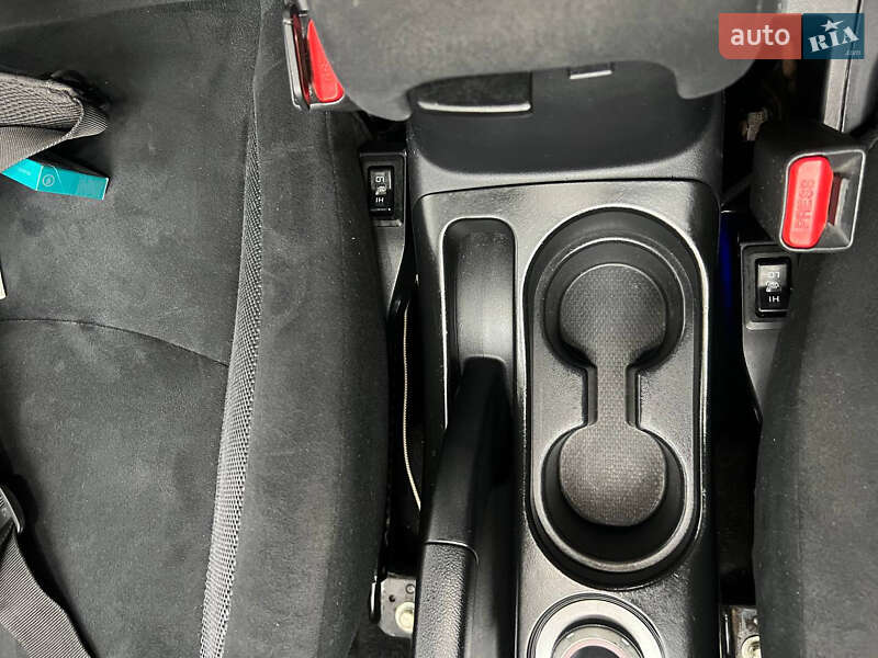 Внедорожник / Кроссовер Mitsubishi Outlander 2008 в Чернигове