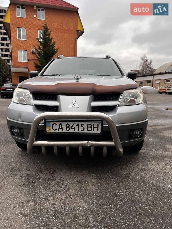 Внедорожник / Кроссовер Mitsubishi Outlander 2007 в Киеве фото 21 Внедорожник / Кроссовер Mitsubishi Outlander 2007 в Киеве