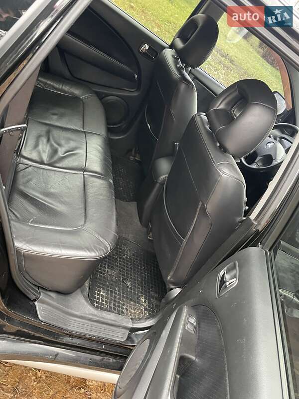 Внедорожник / Кроссовер Mitsubishi Outlander 2007 в Чугуеве фото 22 Внедорожник / Кроссовер Mitsubishi Outlander 2007 в Чугуеве