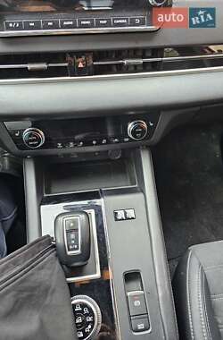 Позашляховик / Кросовер Mitsubishi Outlander 2023 в Одесі