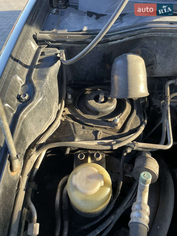 Позашляховик / Кросовер Mitsubishi Outlander 2008 в Буську