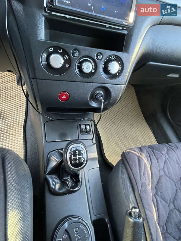 Позашляховик / Кросовер Mitsubishi Outlander 2008 в Буську