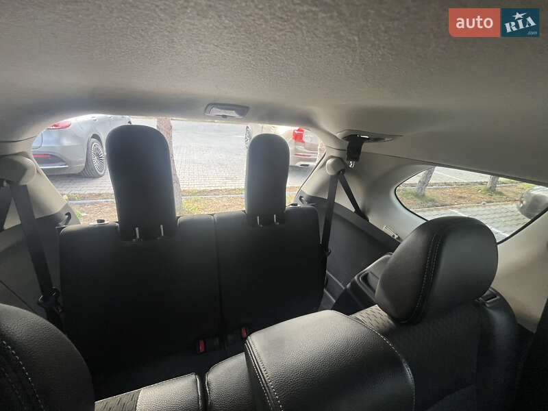 Позашляховик / Кросовер Mitsubishi Outlander 2015 в Рівному фото 13 Позашляховик / Кросовер Mitsubishi Outlander 2015 в Рівному