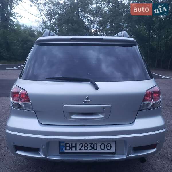 Позашляховик / Кросовер Mitsubishi Outlander 2006 в Одесі