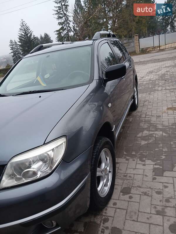 Внедорожник / Кроссовер Mitsubishi Outlander 2007 в Шаргороде фото 8 Внедорожник / Кроссовер Mitsubishi Outlander 2007 в Шаргороде