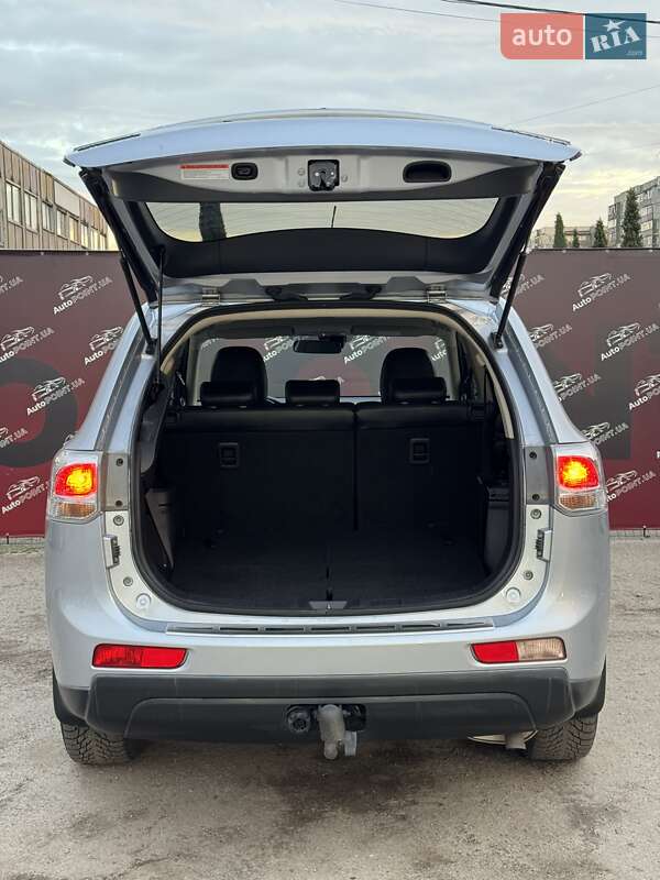 Позашляховик / Кросовер Mitsubishi Outlander 2012 в Сумах фото 14 Позашляховик / Кросовер Mitsubishi Outlander 2012 в Сумах