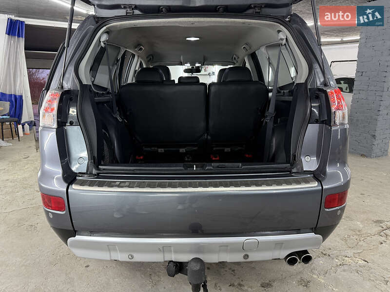 Позашляховик / Кросовер Mitsubishi Outlander 2008 в Кременці