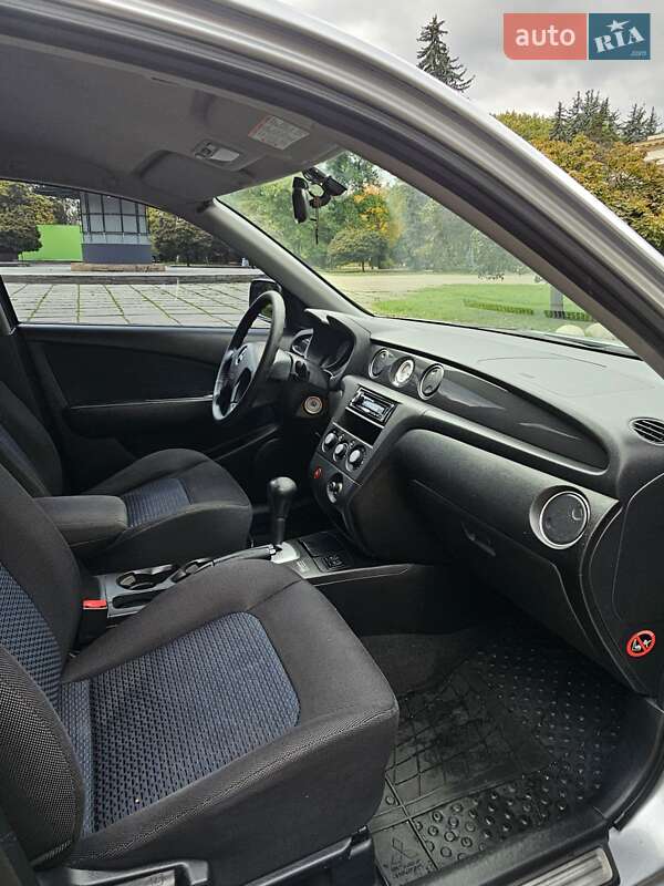 Внедорожник / Кроссовер Mitsubishi Outlander 2008 в Киеве фото 27 Внедорожник / Кроссовер Mitsubishi Outlander 2008 в Киеве