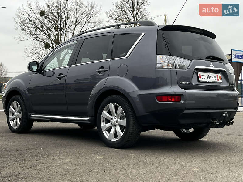 Внедорожник / Кроссовер Mitsubishi Outlander 2012 в Луцке фото 11 Внедорожник / Кроссовер Mitsubishi Outlander 2012 в Луцке