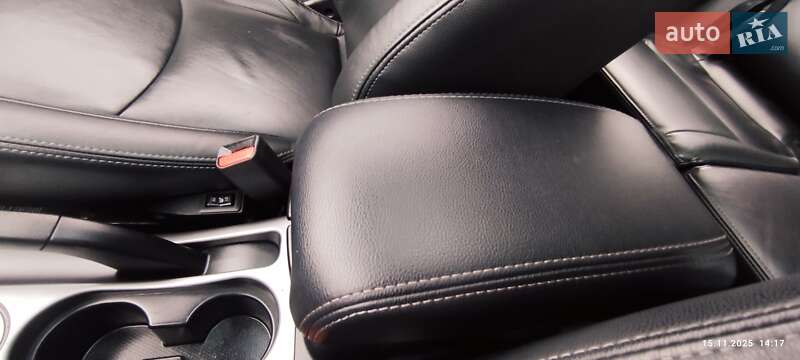 Внедорожник / Кроссовер Mitsubishi Outlander 2009 в Киеве