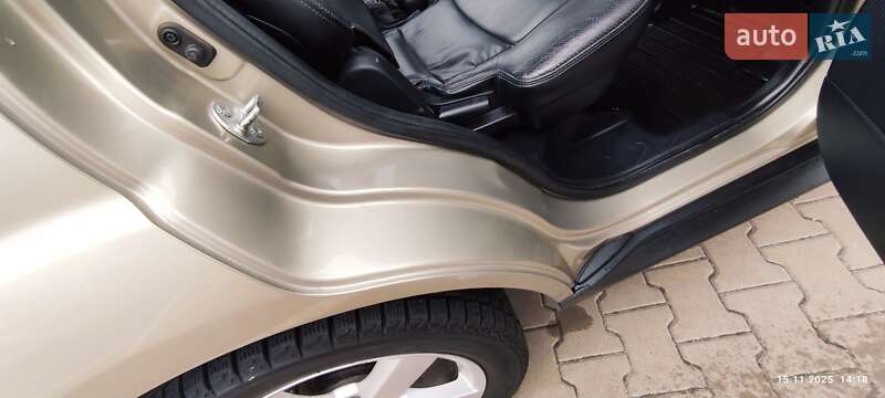 Внедорожник / Кроссовер Mitsubishi Outlander 2009 в Киеве