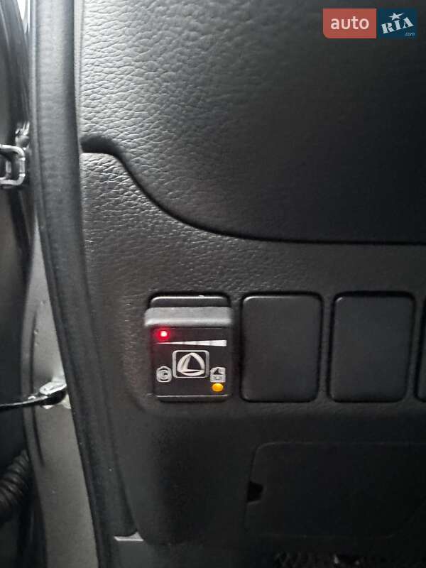 Внедорожник / Кроссовер Mitsubishi Outlander 2021 в Киеве фото 18 Внедорожник / Кроссовер Mitsubishi Outlander 2021 в Киеве