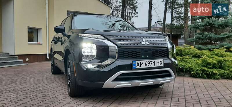 Внедорожник / Кроссовер Mitsubishi Outlander 2022 в Житомире фото 12 Внедорожник / Кроссовер Mitsubishi Outlander 2022 в Житомире