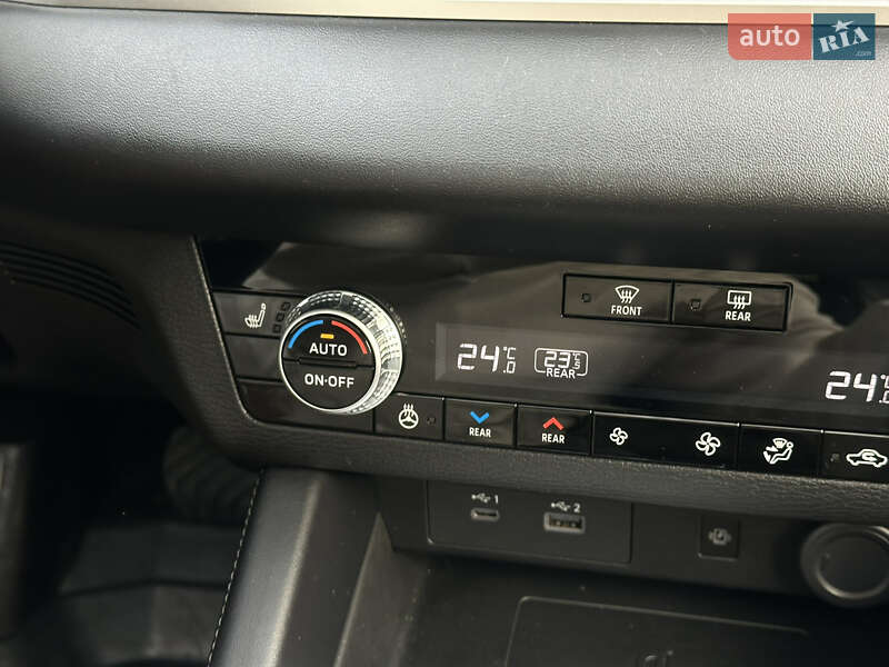 Внедорожник / Кроссовер Mitsubishi Outlander 2021 в Ужгороде фото 15 Внедорожник / Кроссовер Mitsubishi Outlander 2021 в Ужгороде