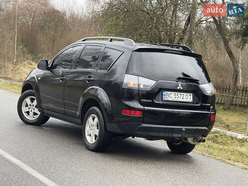 Внедорожник / Кроссовер Mitsubishi Outlander 2007 в Турке