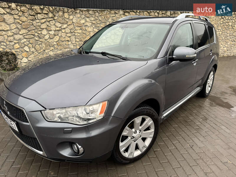 Внедорожник / Кроссовер Mitsubishi Outlander 2010 в Тернополе