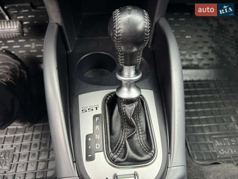 Внедорожник / Кроссовер Mitsubishi Outlander 2010 в Тернополе