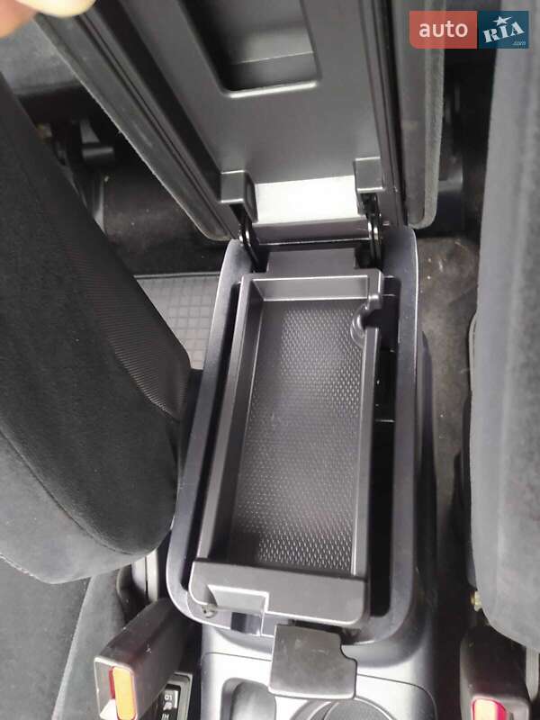 Позашляховик / Кросовер Mitsubishi Outlander 2010 в Вінниці