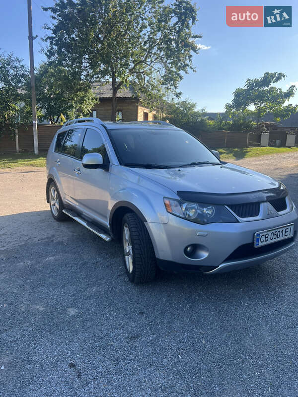 Внедорожник / Кроссовер Mitsubishi Outlander 2008 в Чернигове фото 2 Внедорожник / Кроссовер Mitsubishi Outlander 2008 в Чернигове