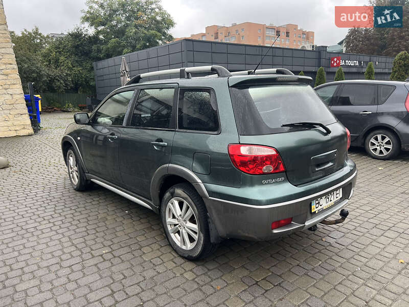 Позашляховик / Кросовер Mitsubishi Outlander 2006 в Миколаєві