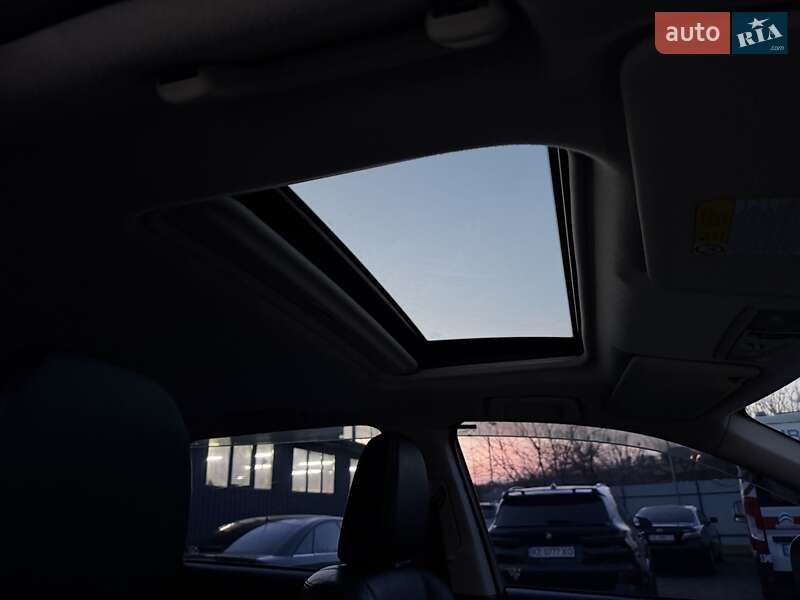 Позашляховик / Кросовер Mitsubishi Outlander 2012 в Дніпрі