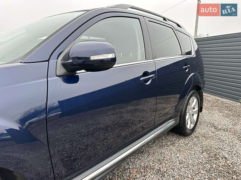 Позашляховик / Кросовер Mitsubishi Outlander 2011 в Миргороді фото 9 Позашляховик / Кросовер Mitsubishi Outlander 2011 в Миргороді
