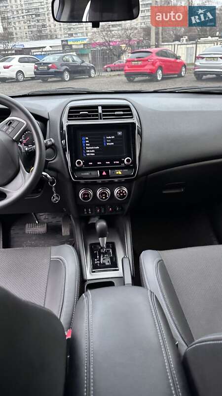 Внедорожник / Кроссовер Mitsubishi Outlander 2020 в Харькове фото 22 Внедорожник / Кроссовер Mitsubishi Outlander 2020 в Харькове