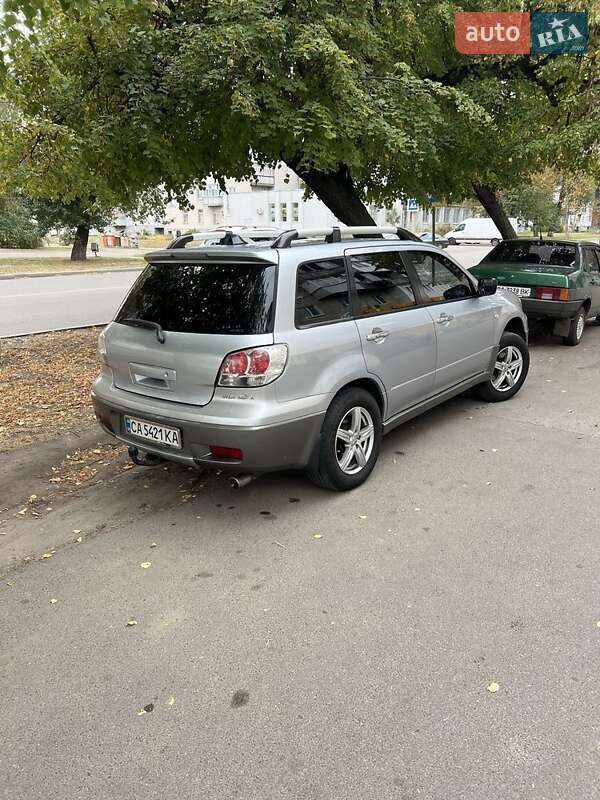 Внедорожник / Кроссовер Mitsubishi Outlander 2008 в Чернобае