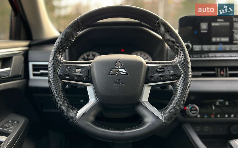 Внедорожник / Кроссовер Mitsubishi Outlander 2022 в Львове фото 11 Внедорожник / Кроссовер Mitsubishi Outlander 2022 в Львове