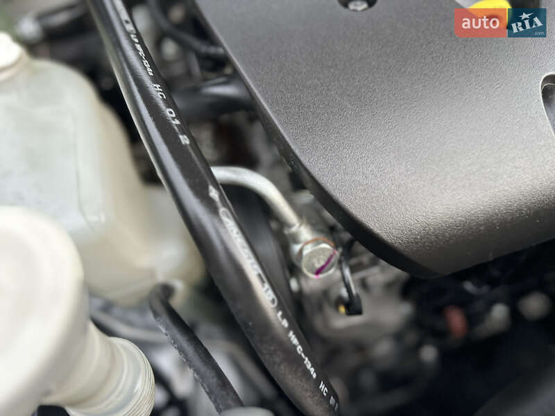 Внедорожник / Кроссовер Mitsubishi Outlander 2008 в Виннице