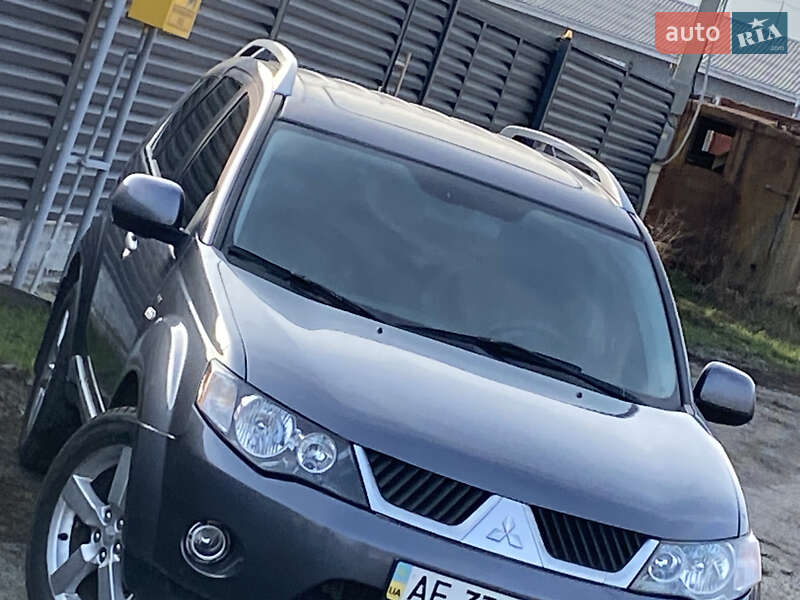 Внедорожник / Кроссовер Mitsubishi Outlander 2009 в Днепре фото 2 Внедорожник / Кроссовер Mitsubishi Outlander 2009 в Днепре
