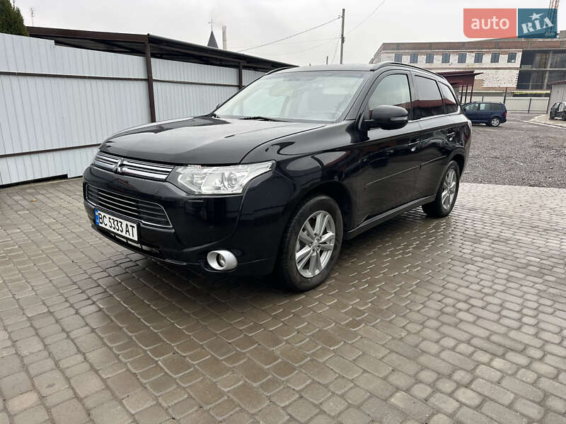 Внедорожник / Кроссовер Mitsubishi Outlander 2014 в Сокале фото Внедорожник / Кроссовер Mitsubishi Outlander 2014 в Сокале