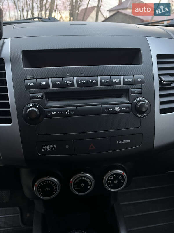 Внедорожник / Кроссовер Mitsubishi Outlander 2008 в Луцке фото 29 Внедорожник / Кроссовер Mitsubishi Outlander 2008 в Луцке
