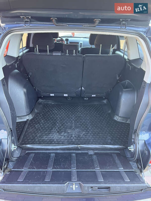 Внедорожник / Кроссовер Mitsubishi Outlander 2008 в Луцке фото 39 Внедорожник / Кроссовер Mitsubishi Outlander 2008 в Луцке