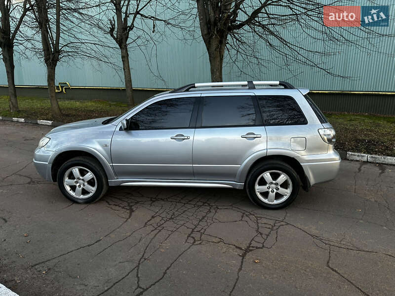 Внедорожник / Кроссовер Mitsubishi Outlander 2008 в Житомире