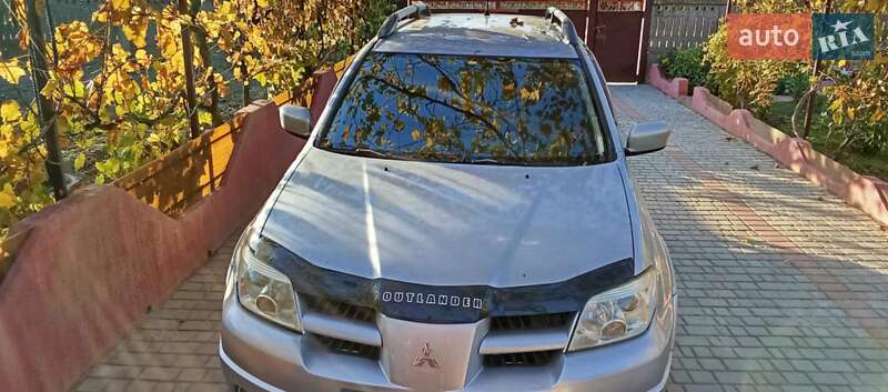 Внедорожник / Кроссовер Mitsubishi Outlander 2007 в Измаиле фото 5 Внедорожник / Кроссовер Mitsubishi Outlander 2007 в Измаиле