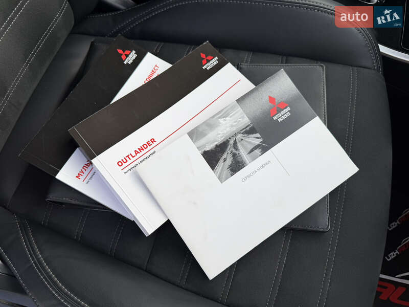 Внедорожник / Кроссовер Mitsubishi Outlander 2020 в Ужгороде