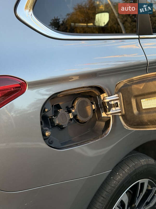 Позашляховик / Кросовер Mitsubishi Outlander 2018 в Одесі