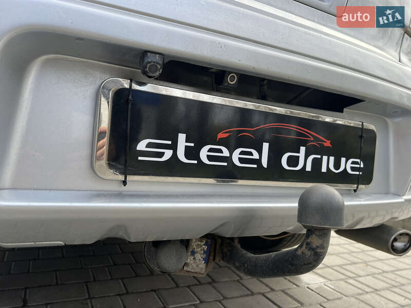 Внедорожник / Кроссовер Mitsubishi Outlander 2008 в Николаеве