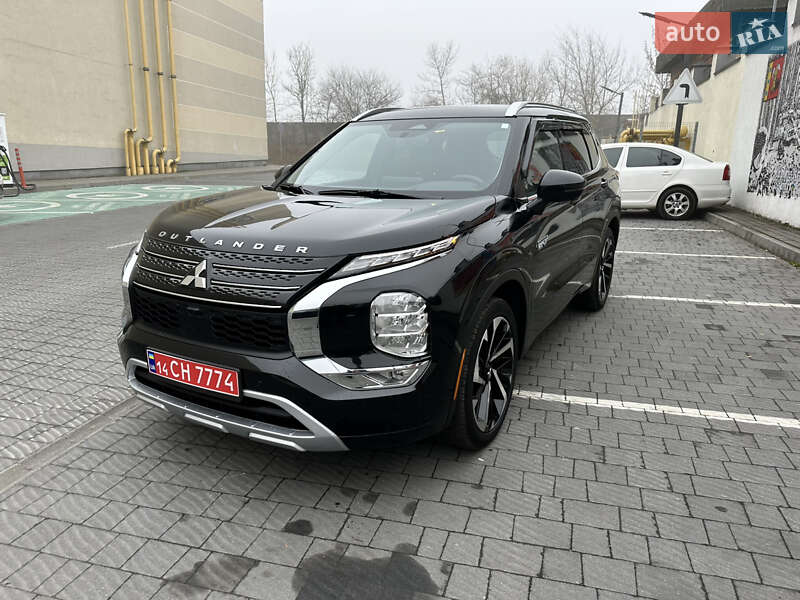 Внедорожник / Кроссовер Mitsubishi Outlander 2024 в Львове фото 16 Внедорожник / Кроссовер Mitsubishi Outlander 2024 в Львове