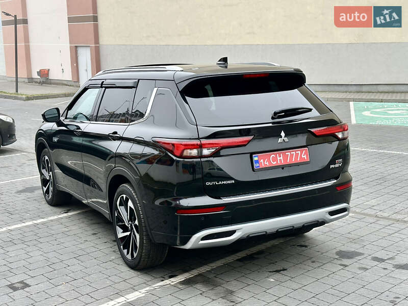 Внедорожник / Кроссовер Mitsubishi Outlander 2024 в Львове фото 24 Внедорожник / Кроссовер Mitsubishi Outlander 2024 в Львове