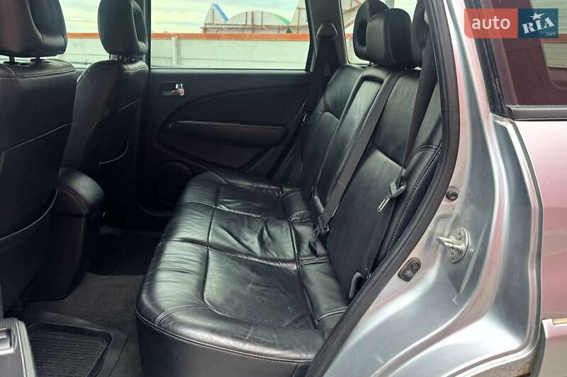 Внедорожник / Кроссовер Mitsubishi Outlander 2007 в Киеве