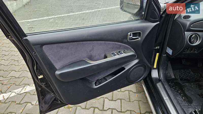 Внедорожник / Кроссовер Mitsubishi Outlander 2006 в Виннице