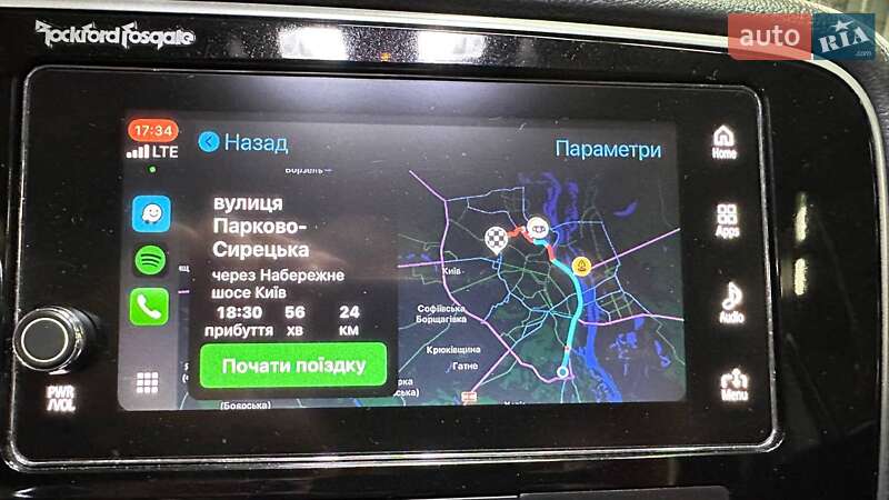 Внедорожник / Кроссовер Mitsubishi Outlander 2016 в Киеве