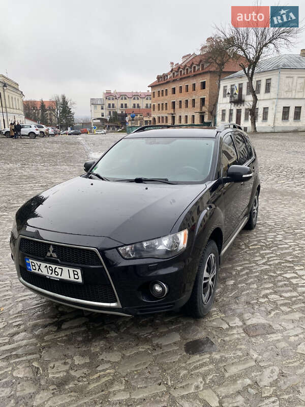 Внедорожник / Кроссовер Mitsubishi Outlander 2011 в Каменец-Подольском фото 6 Внедорожник / Кроссовер Mitsubishi Outlander 2011 в Каменец-Подольском