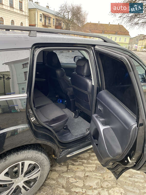 Внедорожник / Кроссовер Mitsubishi Outlander 2011 в Каменец-Подольском фото 13 Внедорожник / Кроссовер Mitsubishi Outlander 2011 в Каменец-Подольском