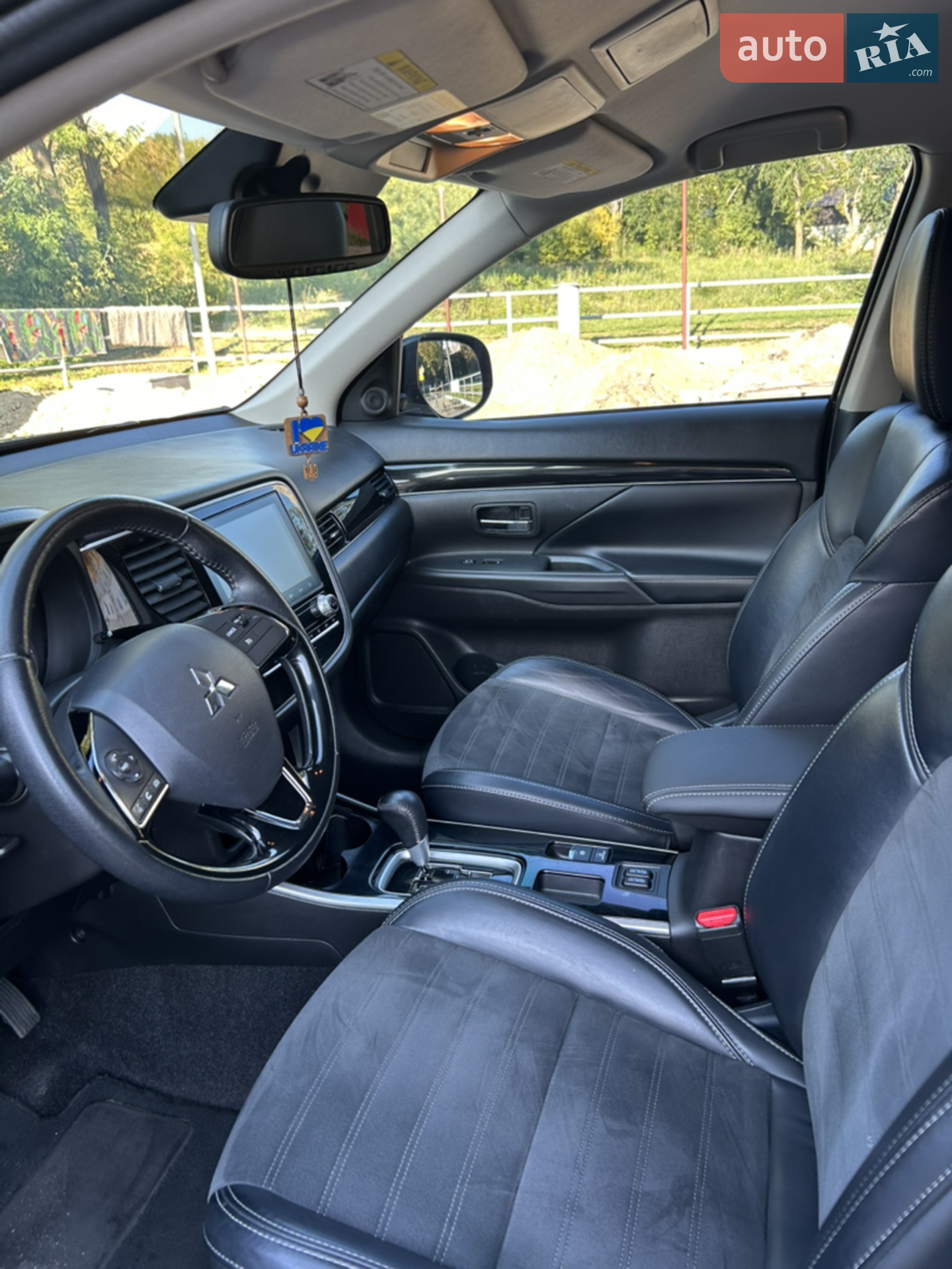 2019 Mitsubishi Outlander - мініатюра 8