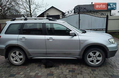 Внедорожник / Кроссовер Mitsubishi Outlander 2006 в Коломые