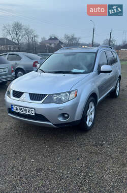 Внедорожник / Кроссовер Mitsubishi Outlander 2008 в Смеле